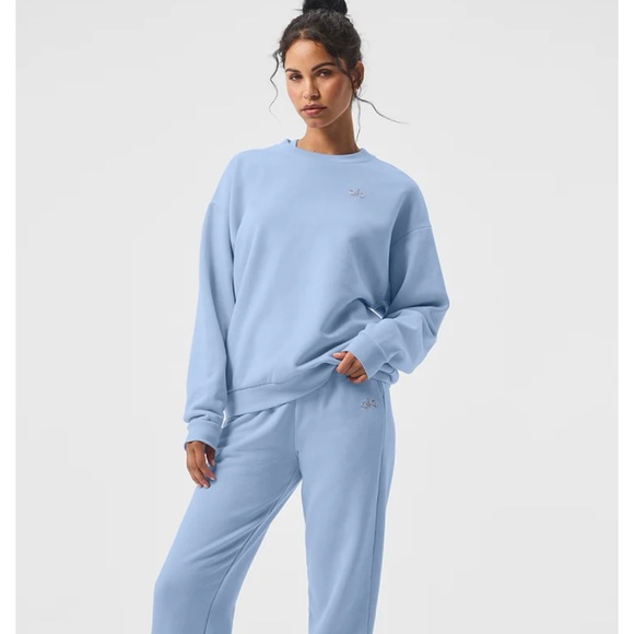 Alo Accolade Crew Neck Pullover NWT Seashell Blue - Picture 2 of 6